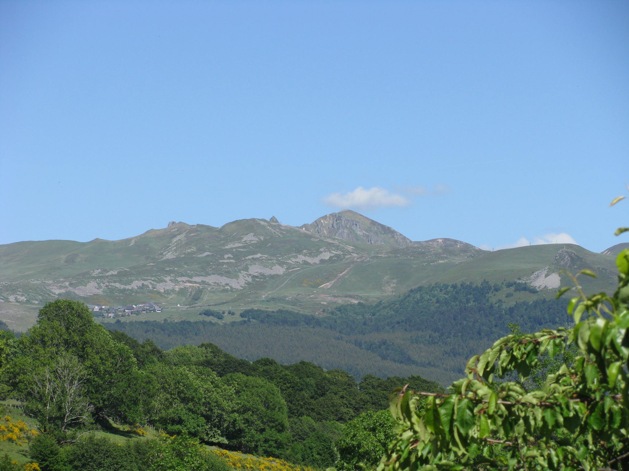 Puy du Sancy en été